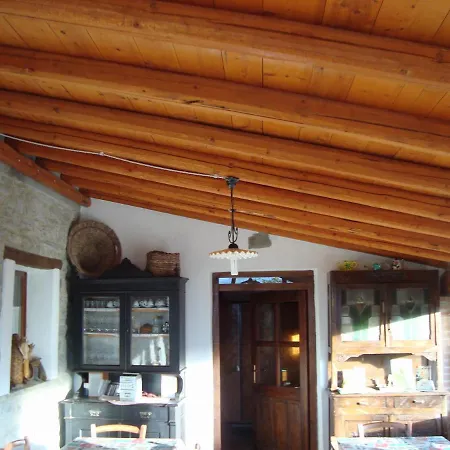 Prati Dei Campassi Bed & Breakfast Bardi