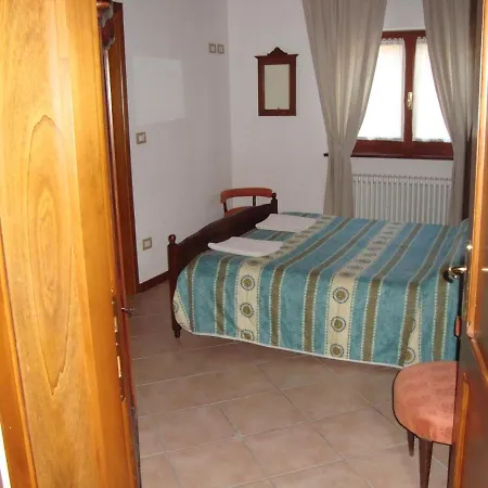 Prati Dei Campassi Bed & Breakfast *